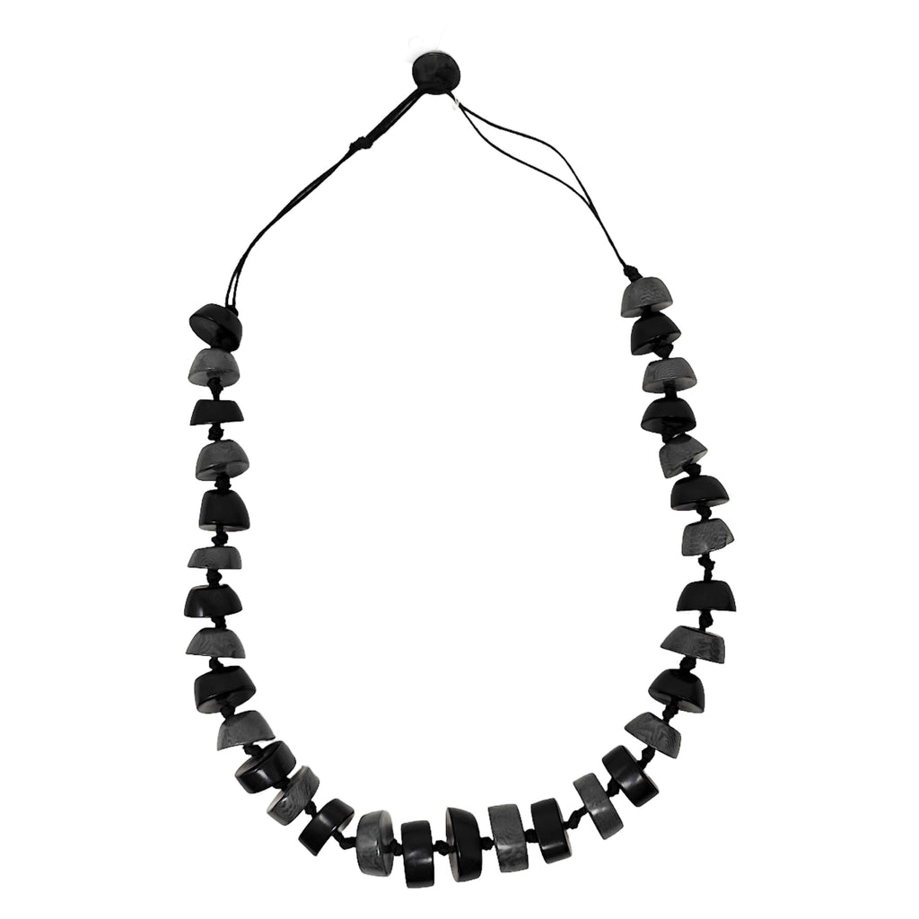 Collana milagros in tagua